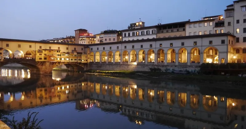 Uffizi Small-Group Tour and Vasari Corridor